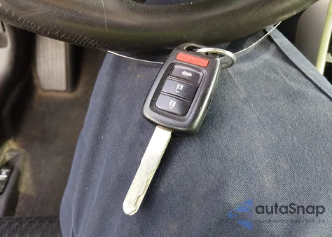 2013 Honda Accord Sport z USA, uszkodzony, nr VIN 1HGCR2F55DA095397